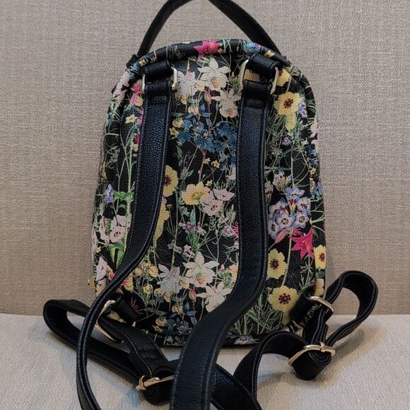 Betsy Johnson Black Floral Dog Mini Kitsch Backpack - Picture 6 of 12